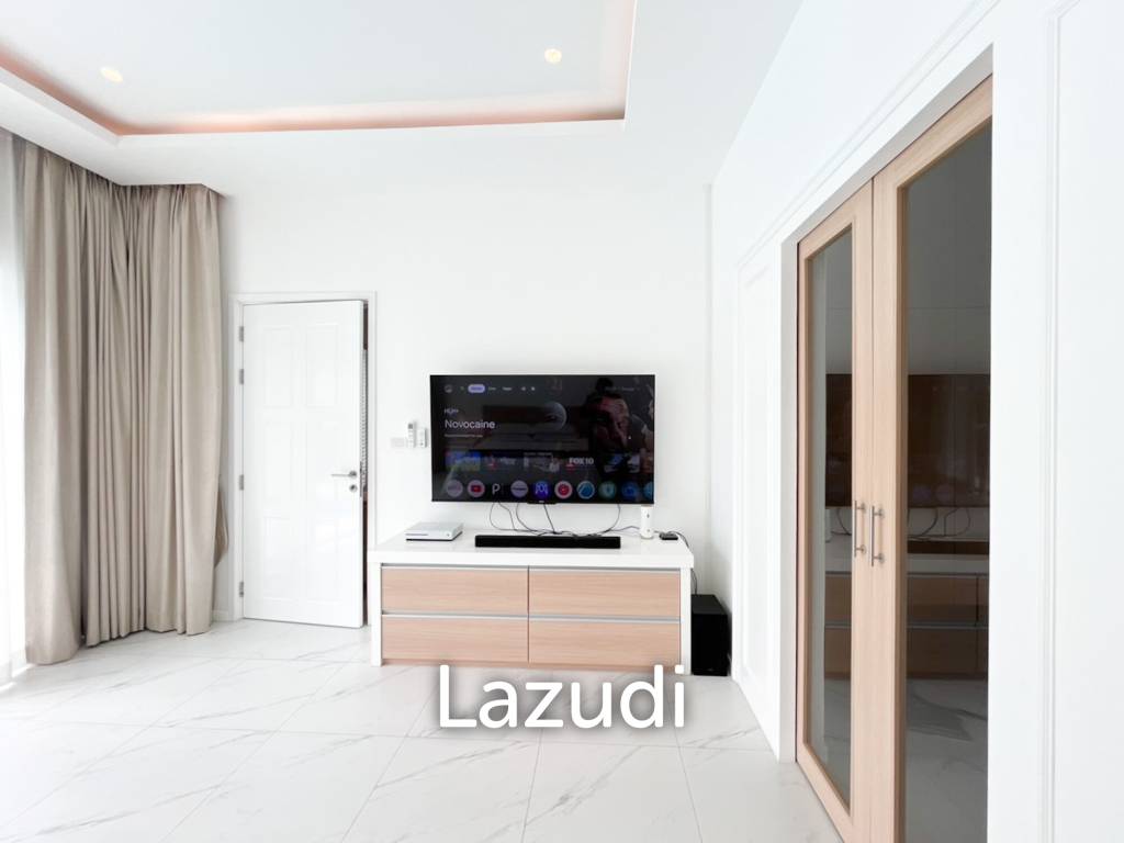 Tropical Golf Retreat Villa at Aria 2, Hua Hin