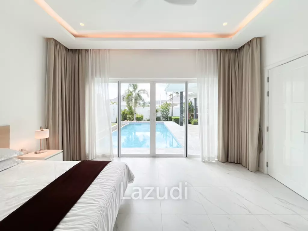 Tropical Golf Retreat Villa at Aria 2, Hua Hin