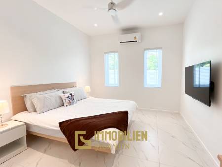 Tropical Golf Retreat Villa at Aria 2, Hua Hin