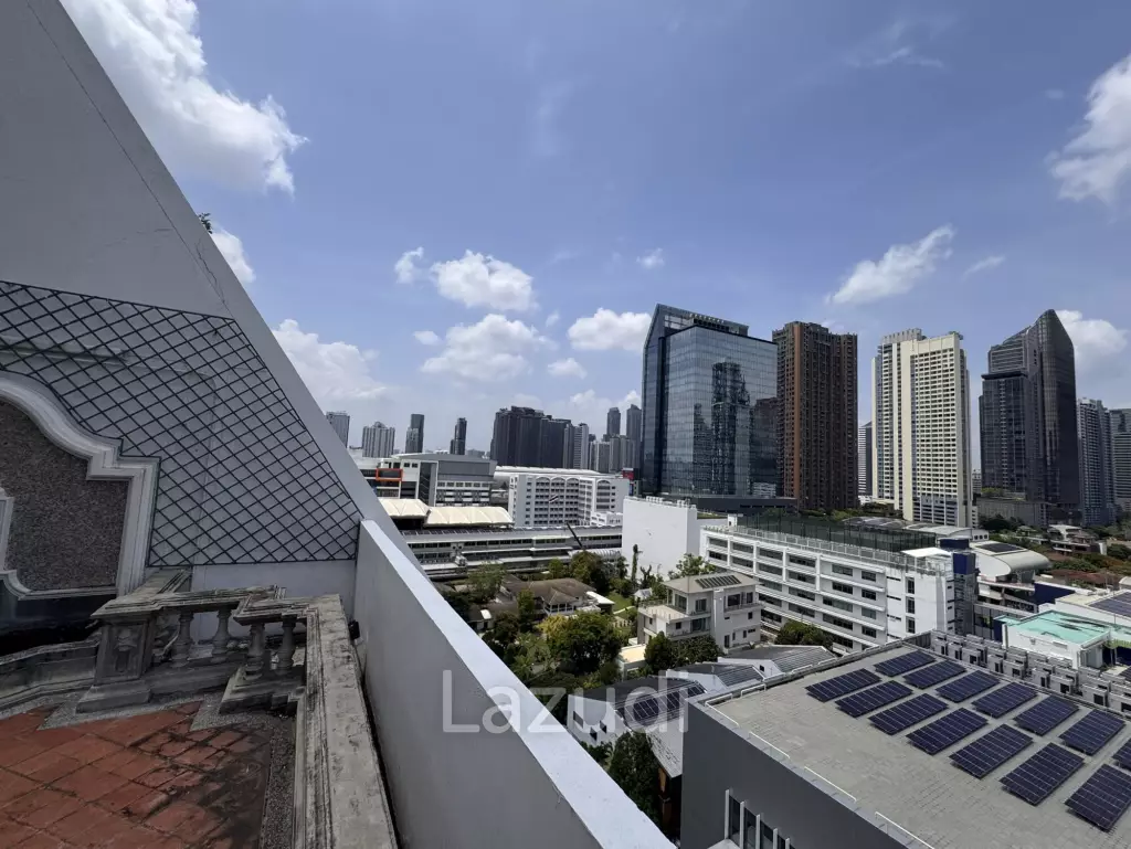205 sqm 3-Bed Condo with Huge Terrace in Khlong Toei Nuea, Bangkok