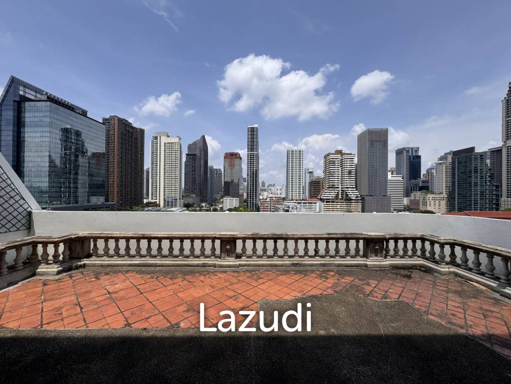 205 sqm 3-Bed Condo with Huge Terrace in Khlong Toei Nuea, Bangkok