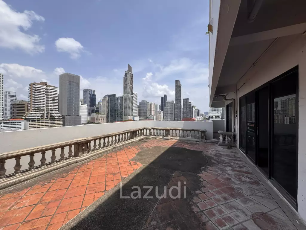205 sqm 3-Bed Condo with Huge Terrace in Khlong Toei Nuea, Bangkok