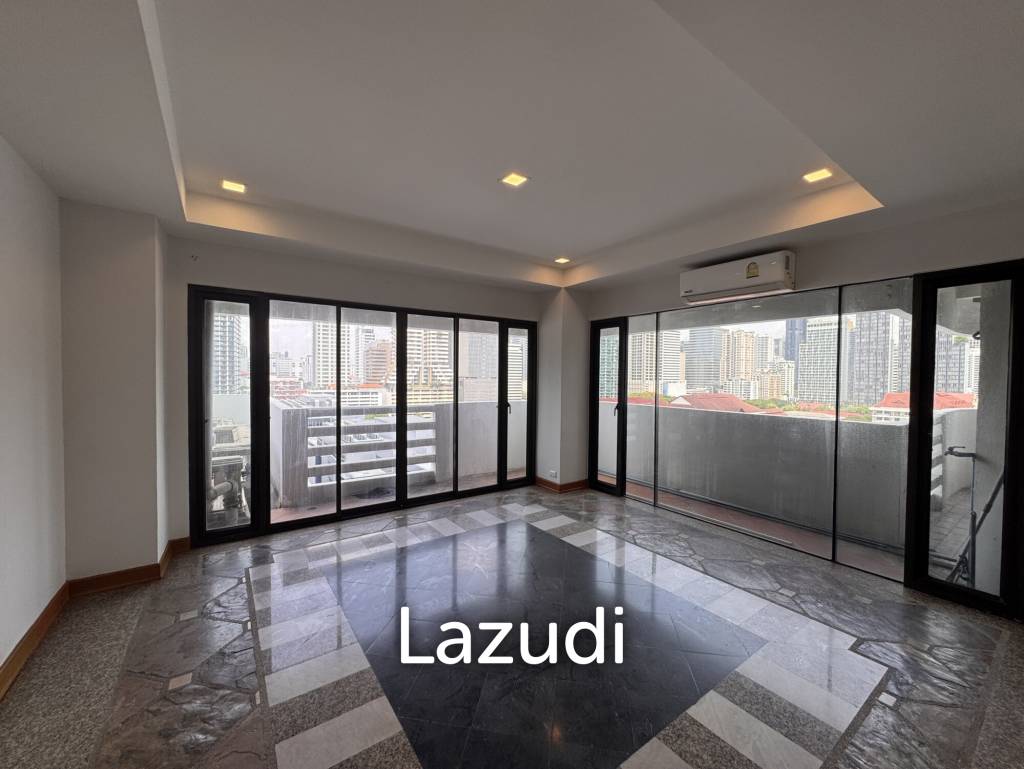 205 sqm 3-Bed Condo with Huge Terrace in Khlong Toei Nuea, Bangkok