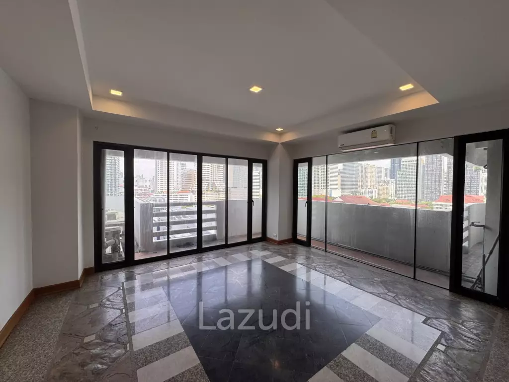 205 sqm 3-Bed Condo with Huge Terrace in Khlong Toei Nuea, Bangkok