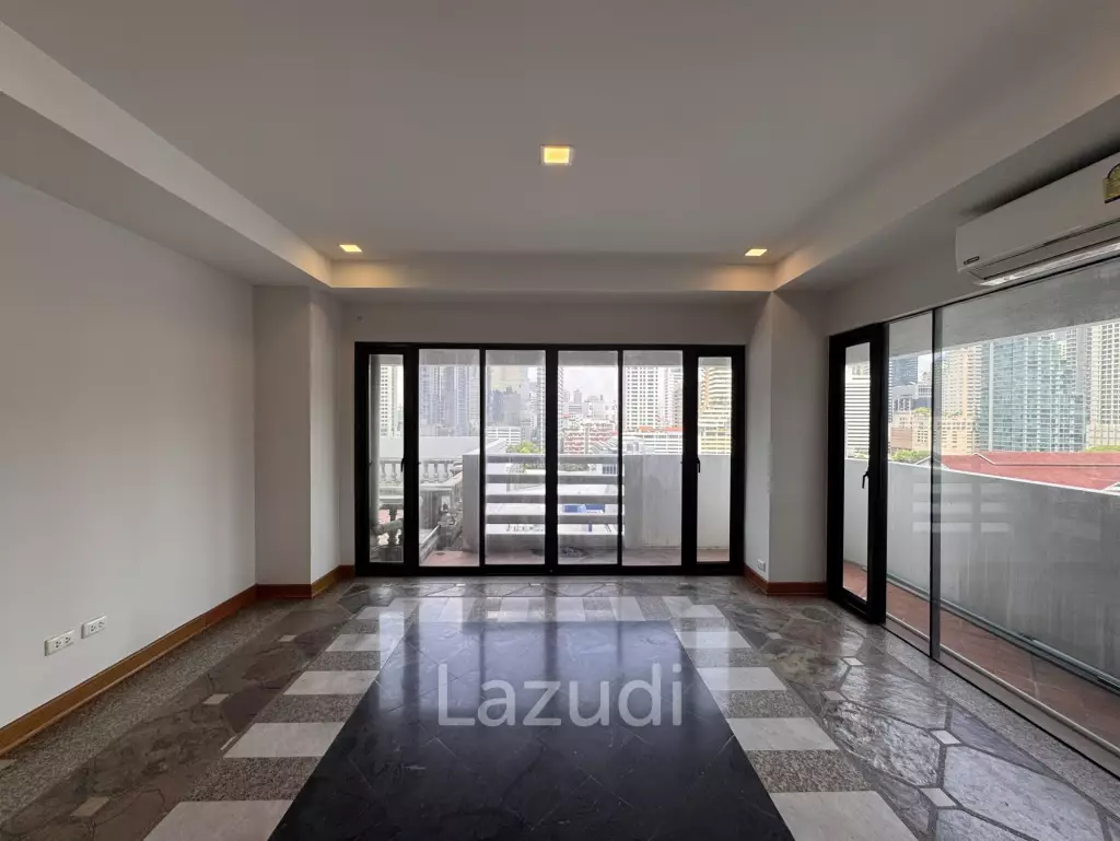 205 sqm 3-Bed Condo with Huge Terrace in Khlong Toei Nuea, Bangkok
