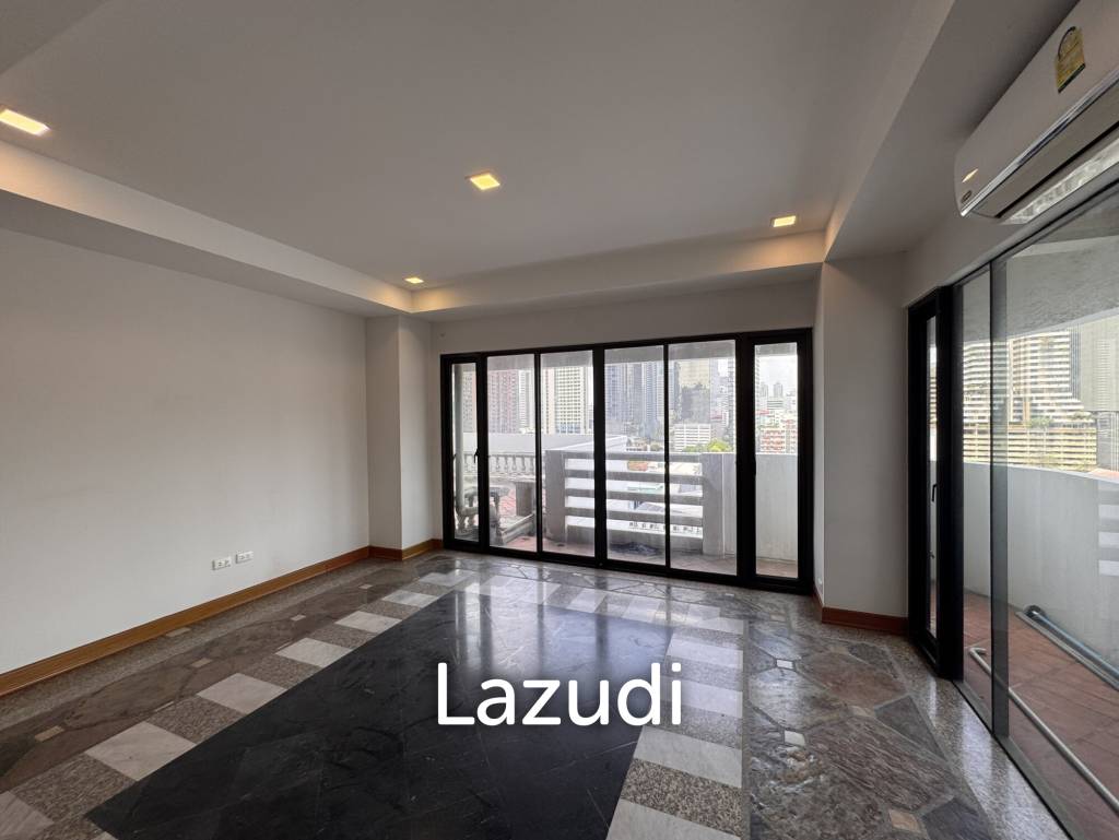 205 sqm 3-Bed Condo with Huge Terrace in Khlong Toei Nuea, Bangkok