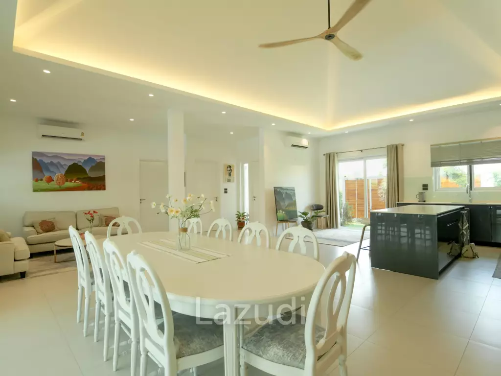 270 sqm modern pool villa in Hin Lek Fai Hua Hin
