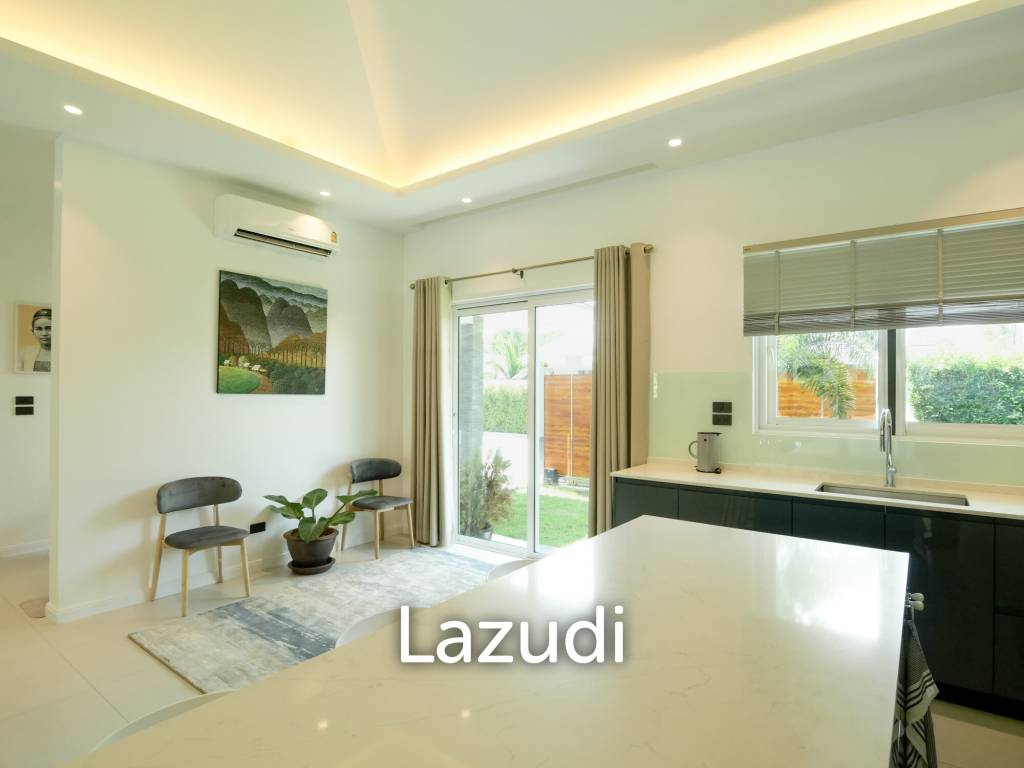 270 sqm modern pool villa in Hin Lek Fai Hua Hin