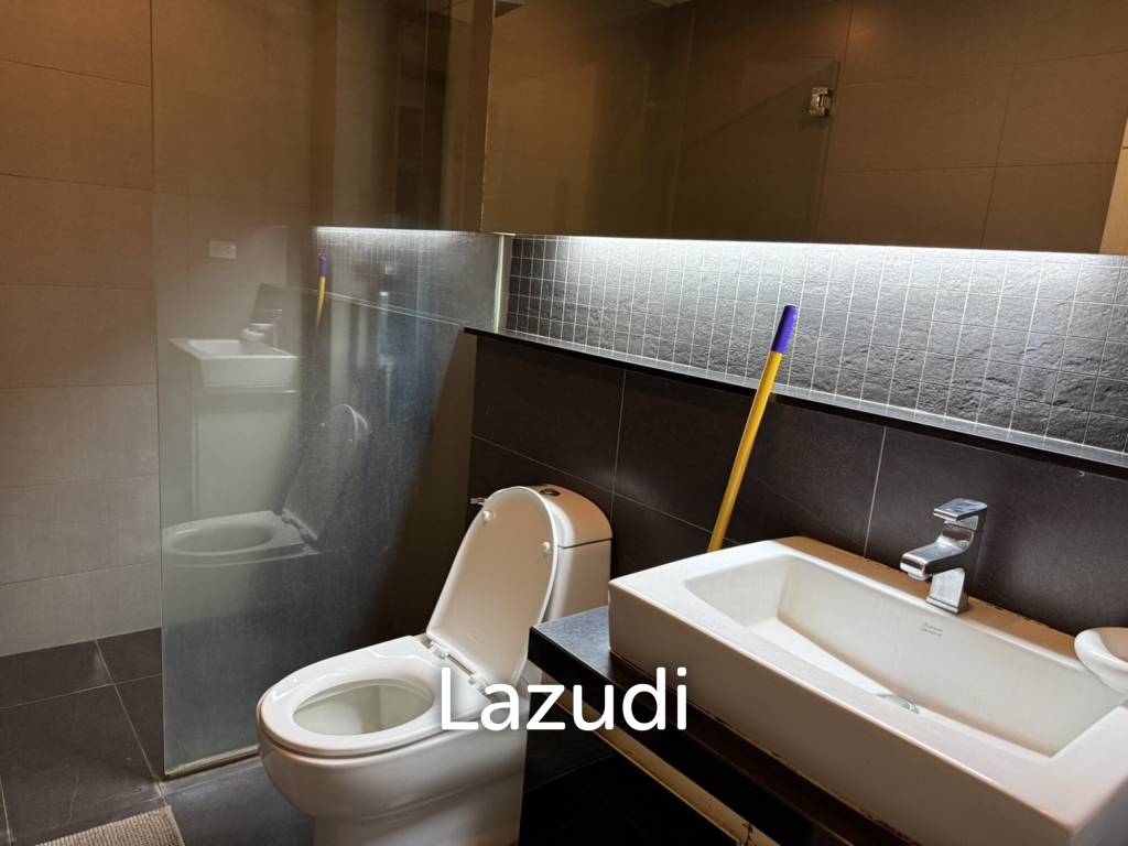 Apus Condominium 3 Bedroom Pool Access Unit for Sale