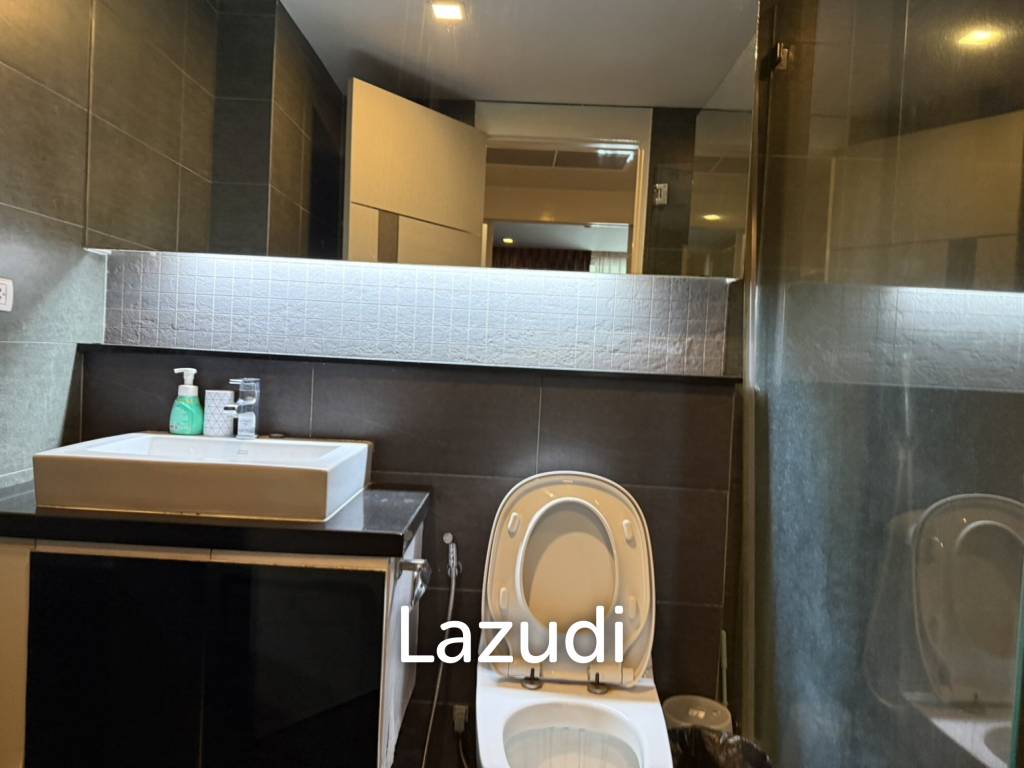 Apus Condominium 3 Bedroom Pool Access Unit for Sale