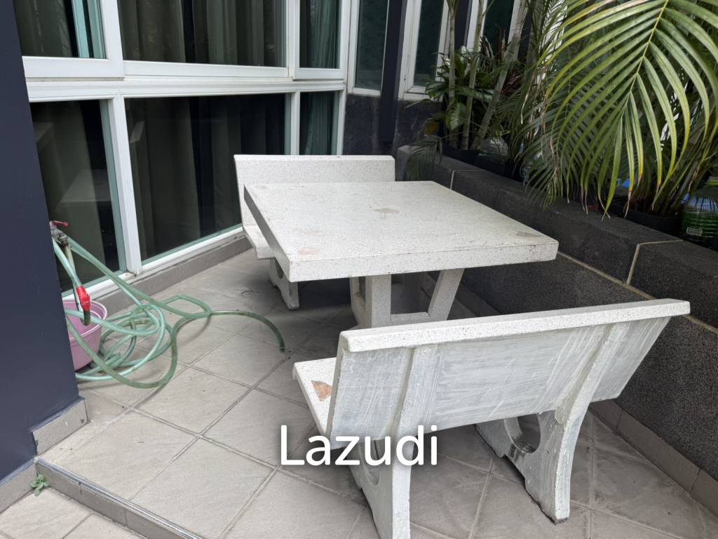 Apus Condominium 3 Bedroom Pool Access Unit for Sale