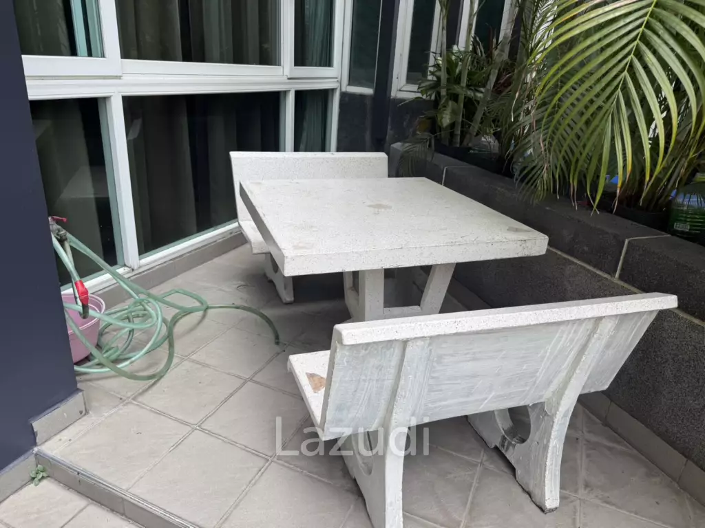 Apus Condominium 3 Bedroom Pool Access Unit for Sale