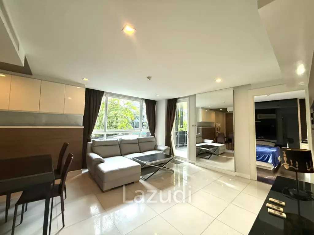 Apus Condominium 3 Bedroom Pool Access Unit for Sale