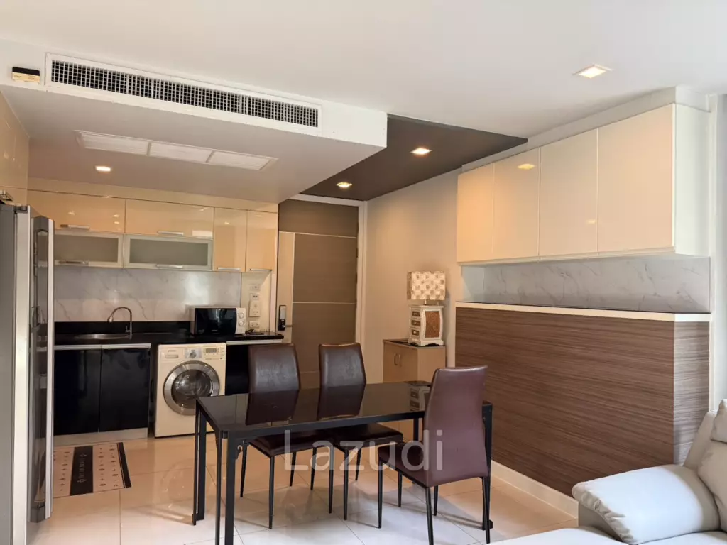 Apus Condominium 3 Bedroom Pool Access Unit for Sale