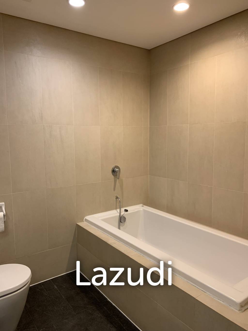 240 sqm 3 Bed Condo on 4th Floor at Shama Ekamai Bangkok, Phra Khanong Nuea