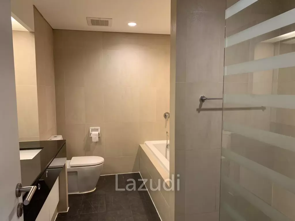 240 sqm 3 Bed Condo on 4th Floor at Shama Ekamai Bangkok, Phra Khanong Nuea