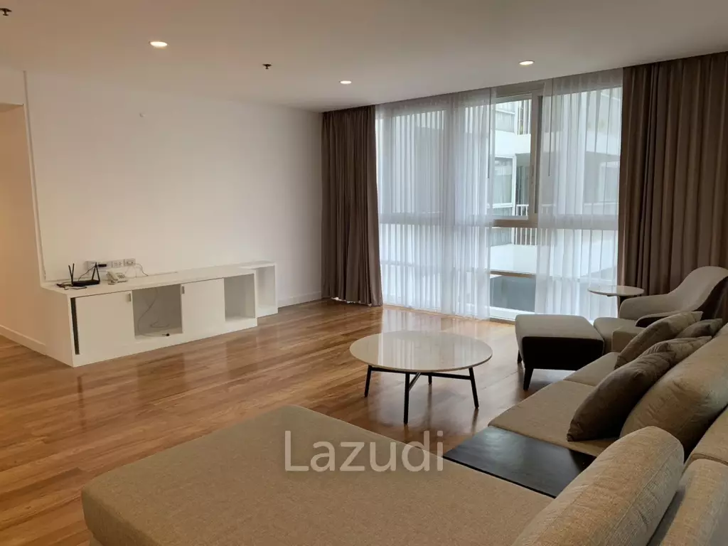 240 sqm 3 Bed Condo on 4th Floor at Shama Ekamai Bangkok, Phra Khanong Nuea