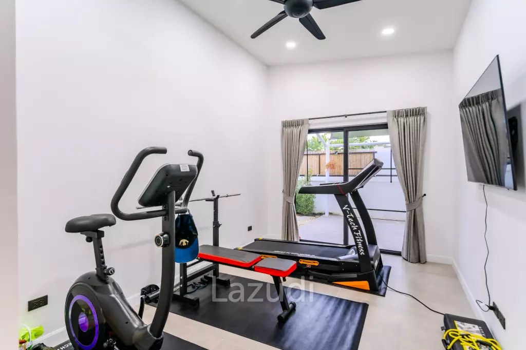 355 sqm modern pool villa in Wang Phong Pran Buri