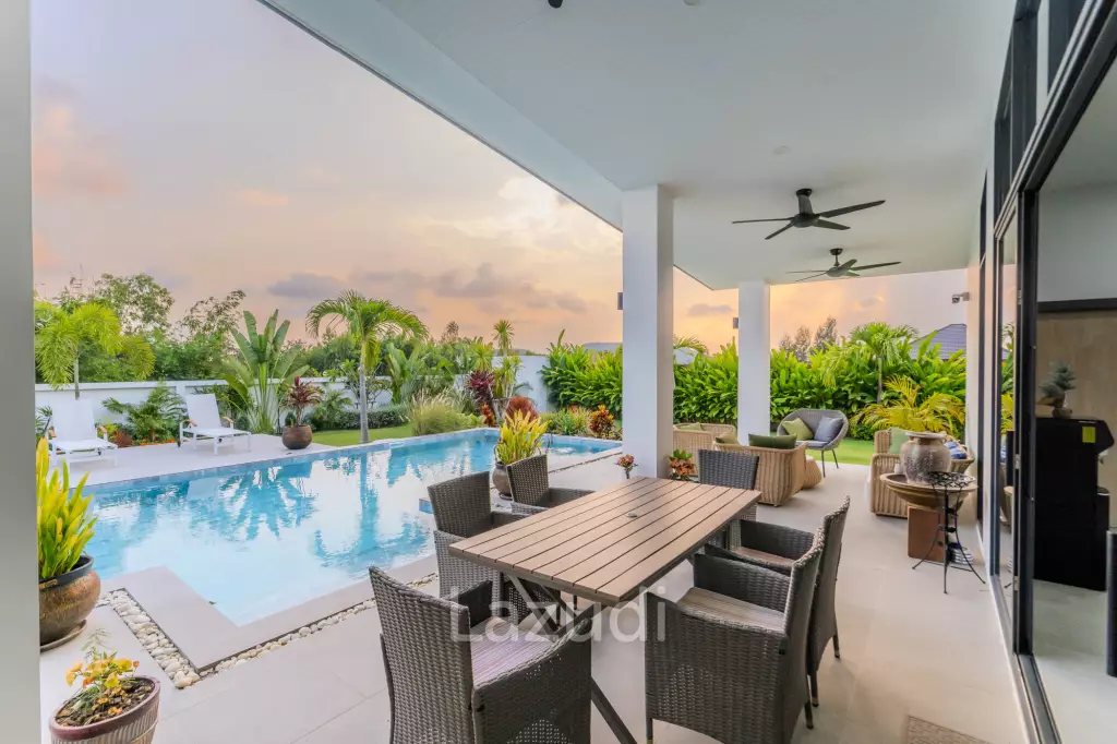 355 sqm modern pool villa in Wang Phong Pran Buri