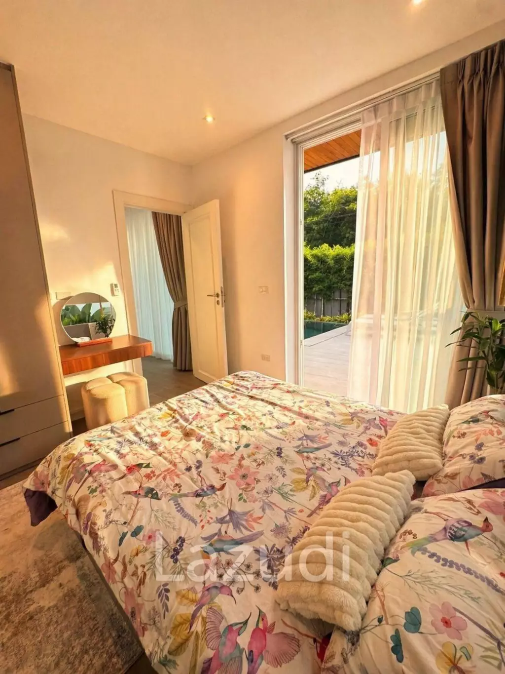 Brand New 3-Bedroom Villa for Sale at Villa Sunpao