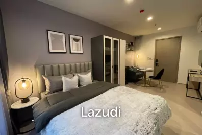 26 sqm studio condo on 20th floor at Life Asoke Hype