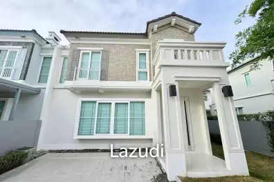 146 sqm modern detached house in Dokmai Prawet Bangkok