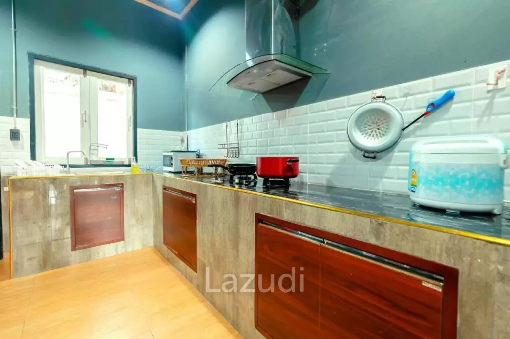 Luxury Pool Villa 4 Bed for Rent in Huai Yai