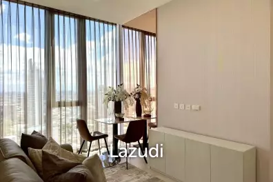 48.57 sqm 2 Bedroom Condo on 29th Floor at Mazarine Ratchayothin Chatuchak