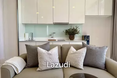 48.57 sqm 2 Bedroom Condo on 29th Floor at Mazarine Ratchayothin Chatuchak