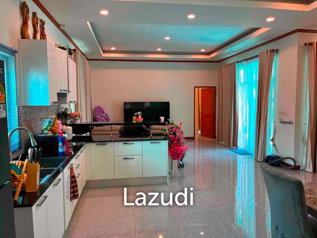 Nice Breeze 7 : Fully Furnished & Private Outdoor Pool.