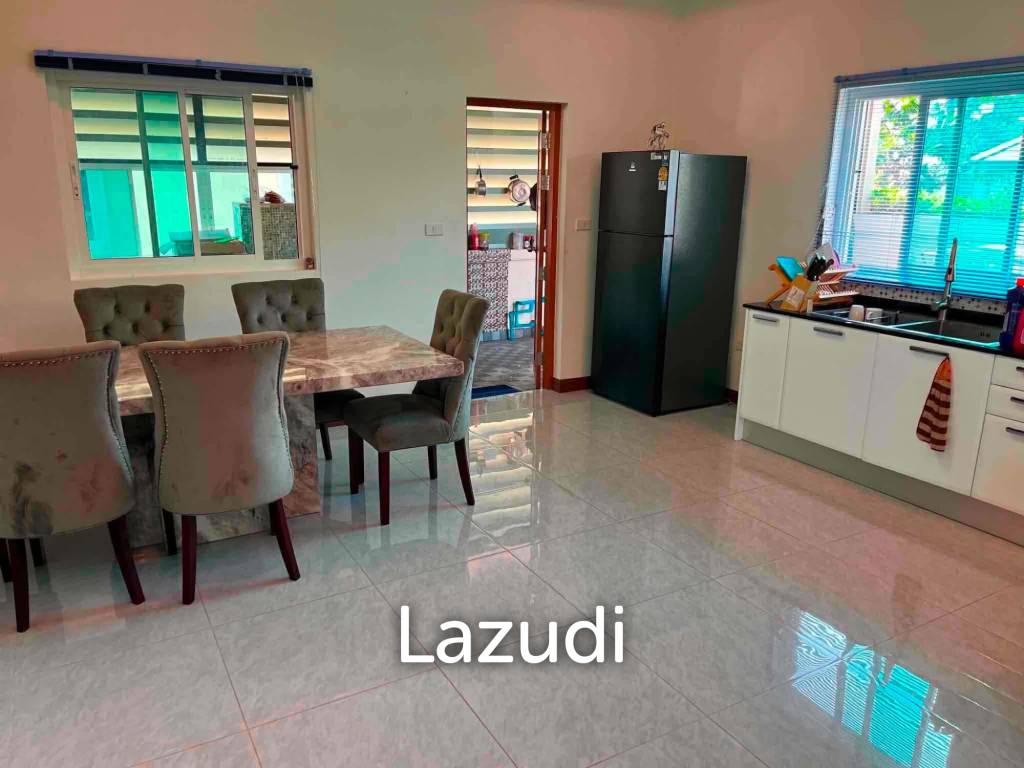 Nice Breeze 7 : Fully Furnished & Private Outdoor Pool.