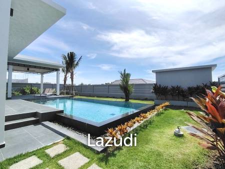318 sqm pool villa at Sivana Hills Hua Hin in Nong Kae