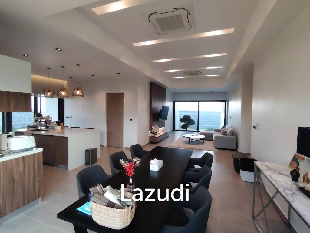 318 sqm pool villa at Sivana Hills Hua Hin in Nong Kae