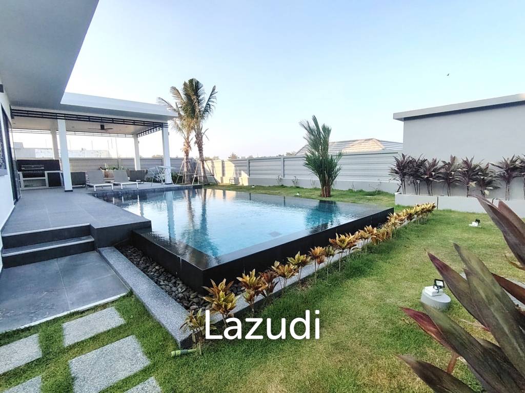 318 sqm pool villa at Sivana Hills Hua Hin in Nong Kae