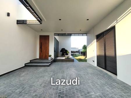 318 sqm pool villa at Sivana Hills Hua Hin in Nong Kae
