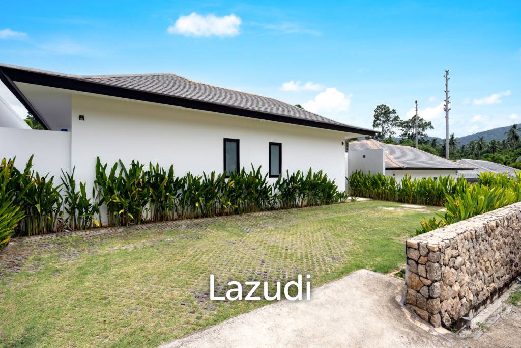 Elegant 3-Bedroom Balinese-Style Private Pool Villa in Peaceful Maenam
