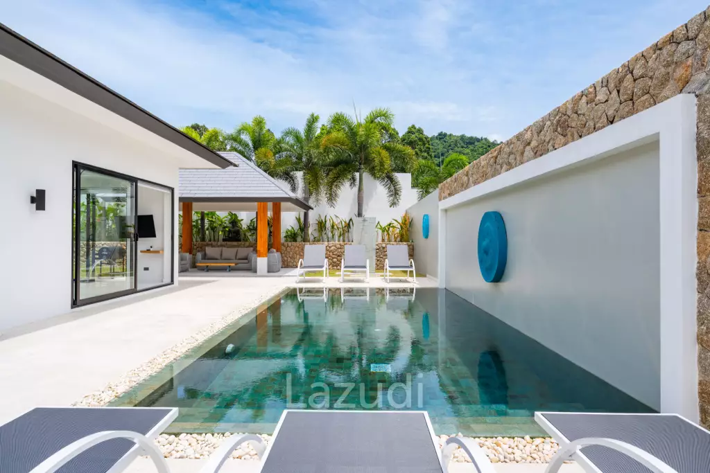 Elegant 3-Bedroom Balinese-Style Private Pool Villa in Peaceful Maenam