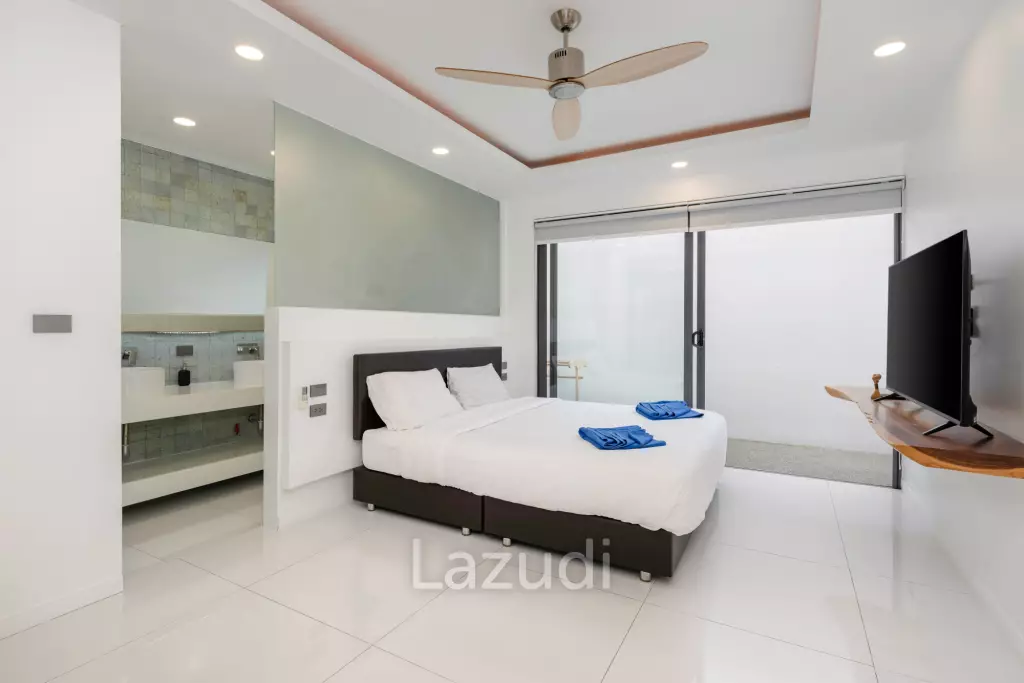 Elegant 3-Bedroom Balinese-Style Private Pool Villa in Peaceful Maenam