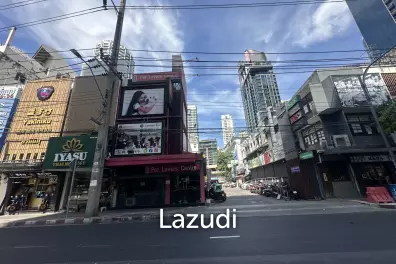 150 sqm street-front retail space Khlong Tan Nuea Wattana Bangkok