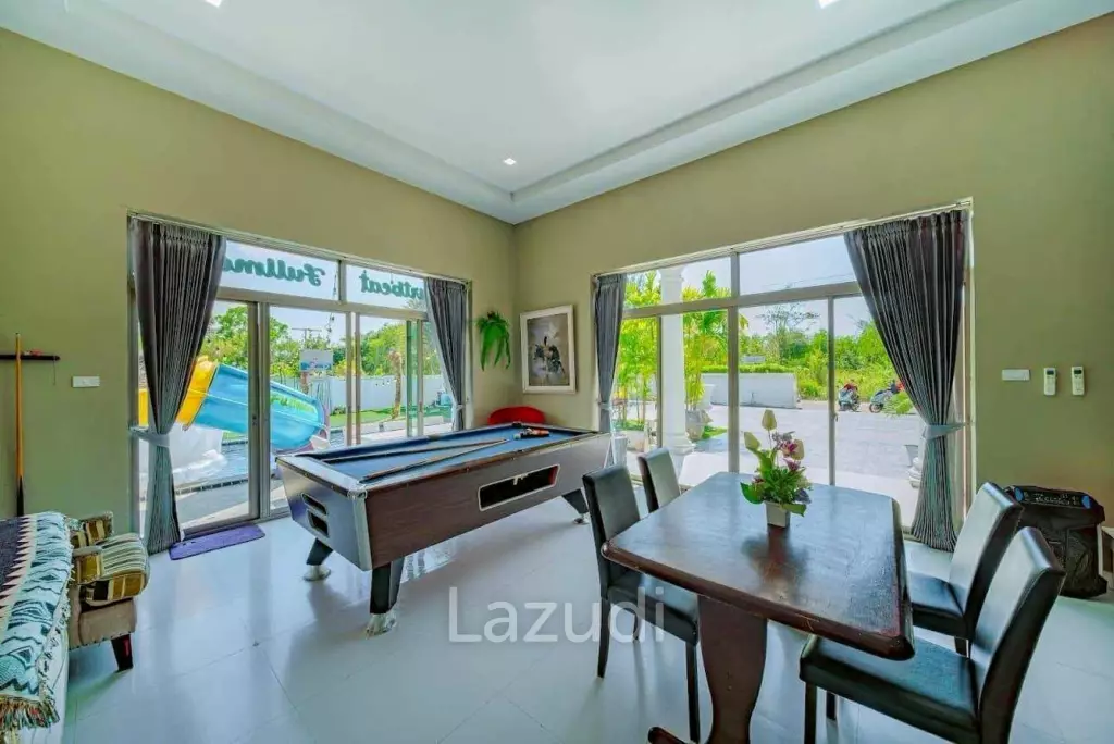 Modern Tropical Pool Villa for Rent in Huai Yai