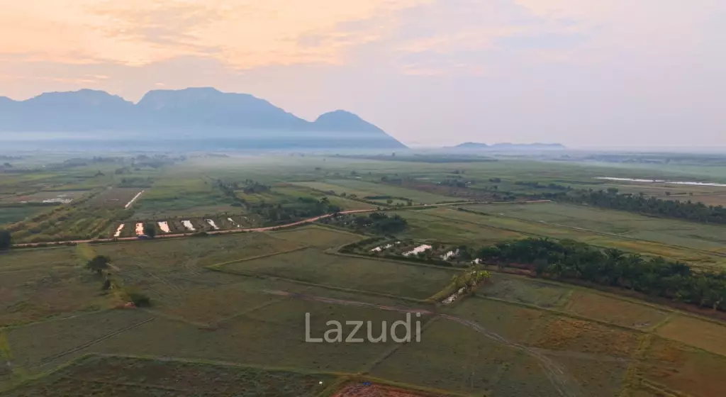 Freehold Land with Mountain Views Sam Roi Yot