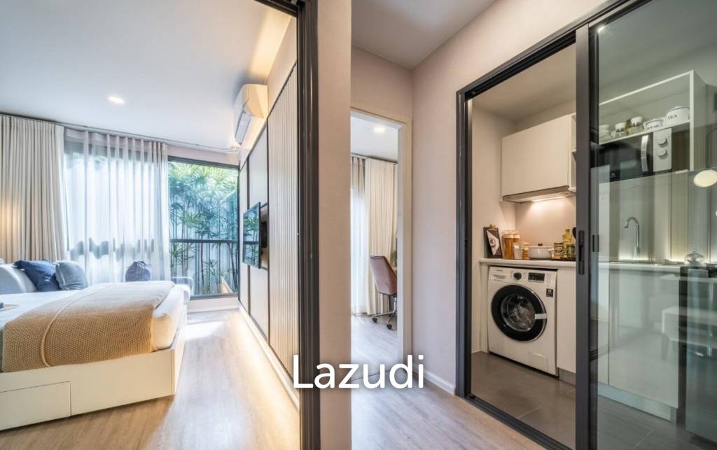 34.75 sqm modern 1 bedroom condo Blue Sukhumvit 89 Bang Chak