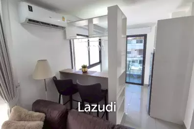 Modern 1-Bedroom Condo for Rent at Siam Oriental Star