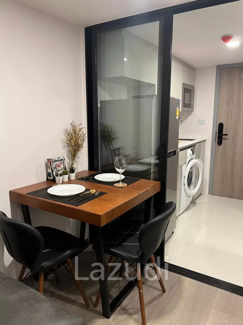 41 Sqm 1 Bed  SOHO Bangkok Ratchada
