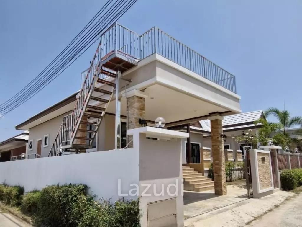 199 sqm modern pool villa with rooftop terrace