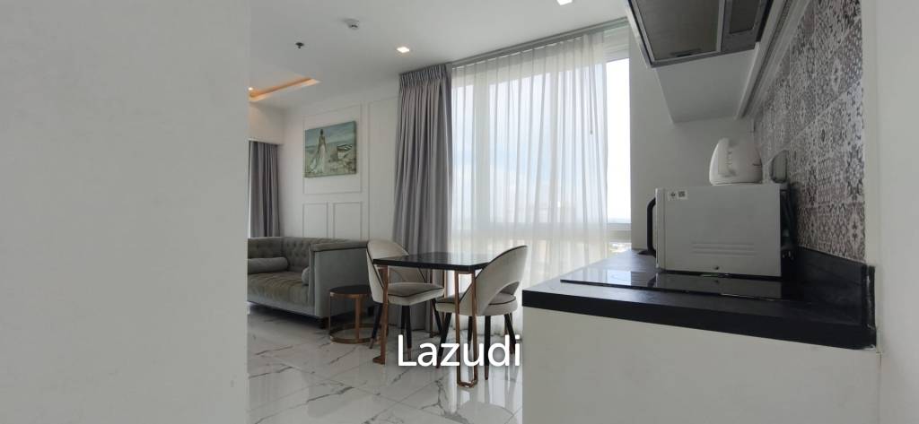 Elegant 1-Bedroom Sky Suite at Empire Tower Jomtien For Rent