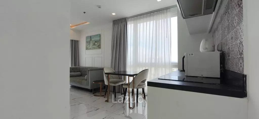 Elegant 1-Bedroom Sky Suite at Empire Tower Jomtien For Rent