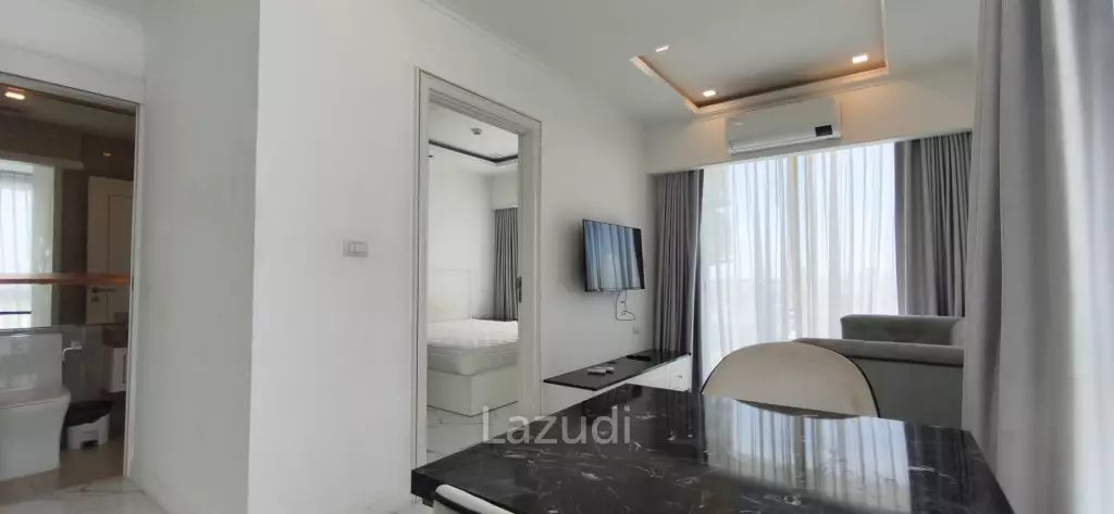 Elegant 1-Bedroom Sky Suite at Empire Tower Jomtien For Rent