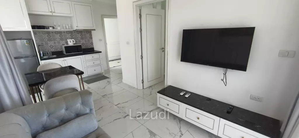 Elegant 1-Bedroom Sky Suite at Empire Tower Jomtien For Rent