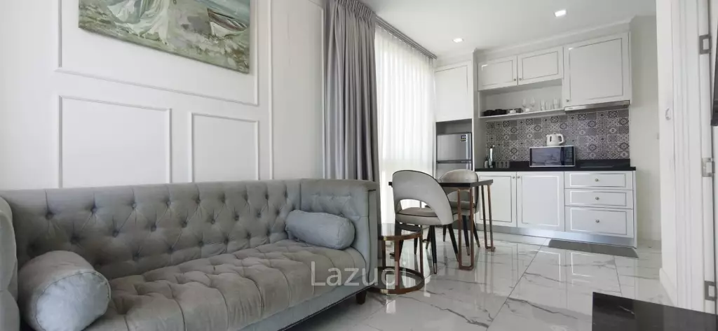 Elegant 1-Bedroom Sky Suite at Empire Tower Jomtien For Rent